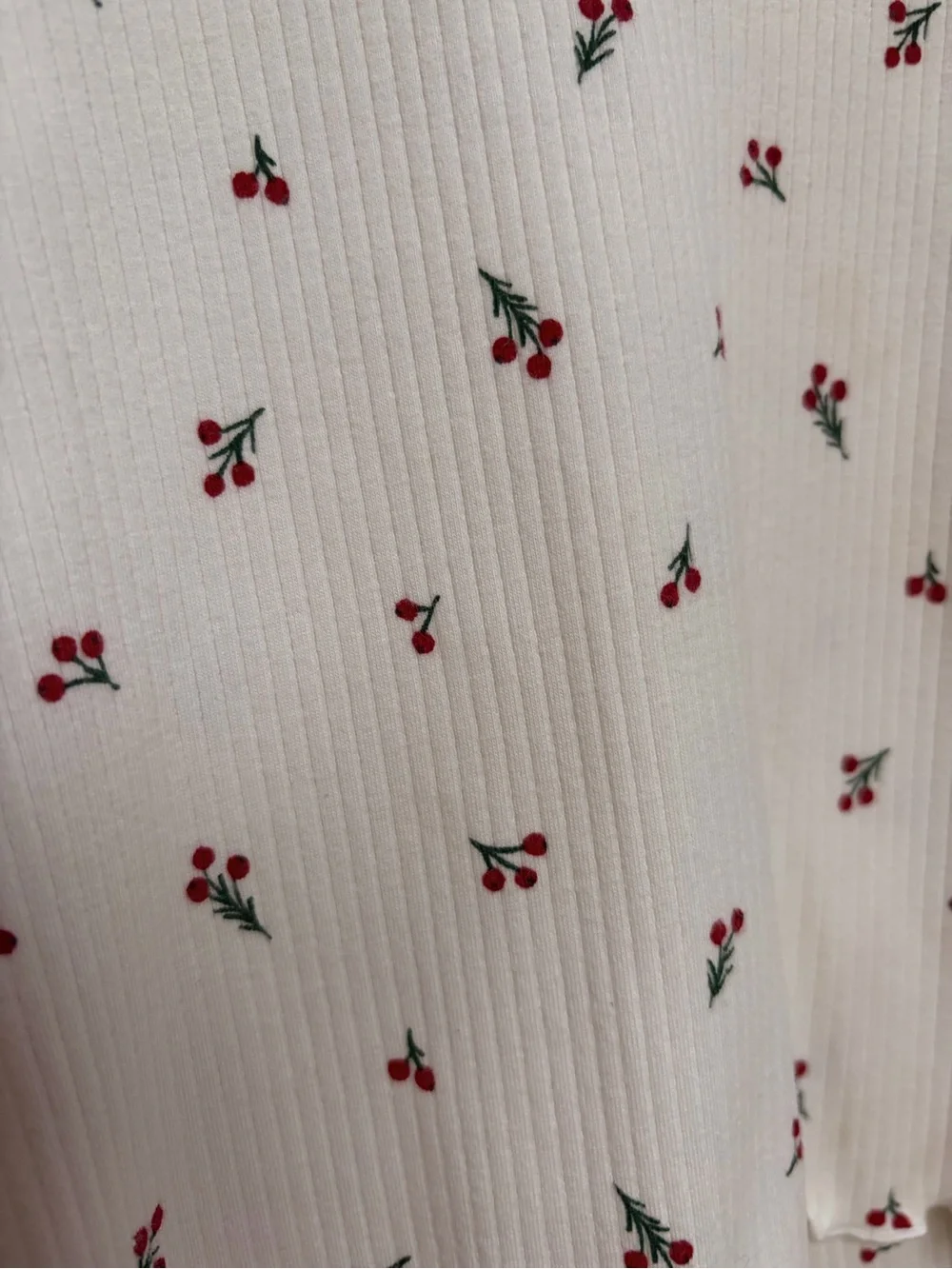 Cat & Jack Cream Ribbed Cherry Set